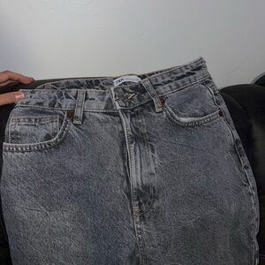 Zara straight jeans size 4